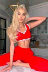 Luxe escort Paris Alicia, high class blonde busty GFE