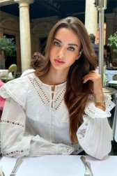 Elite escort Paris Jenny, young VIP brunette GFE model Elite escort Paris Jenny, young VIP brunette GFE model