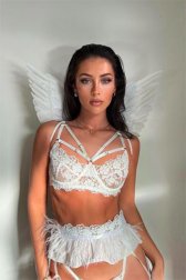 Paris elite escort Kim