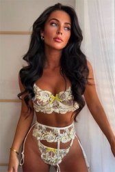 Paris elite escort Kim