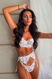 Paris elite escort Kim