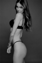 Paris escort girl Liza, young blonde GFE model Paris escort girl Liza, young blonde GFE model