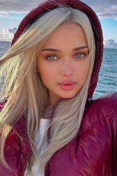 Exclusive Paris escorts Petra, luxury GFE date