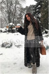 Top models escort Paris Rose, luxury travel companions