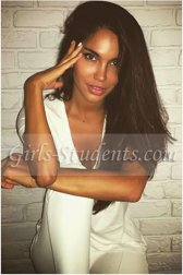 High end Paris escorts Valerie, young luxury brunette GFE model High end Paris escorts Valerie, young luxury brunette GFE model